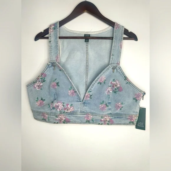 NWT Wild Fable Floral Blue/Pink Denim Crop Top Size XL - Picture 1 of 12